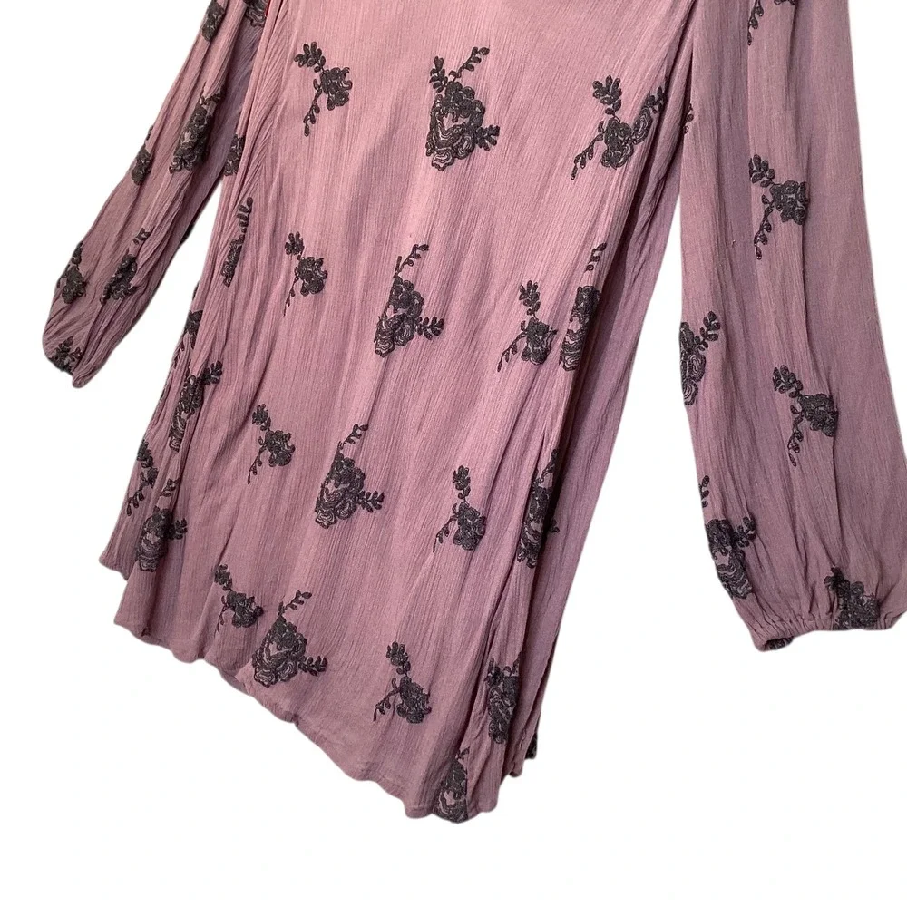 Free People Austin Dress Sz M Mauve Embroidered Mini Open Back Boho Festival EUC - Picture 4 of 9